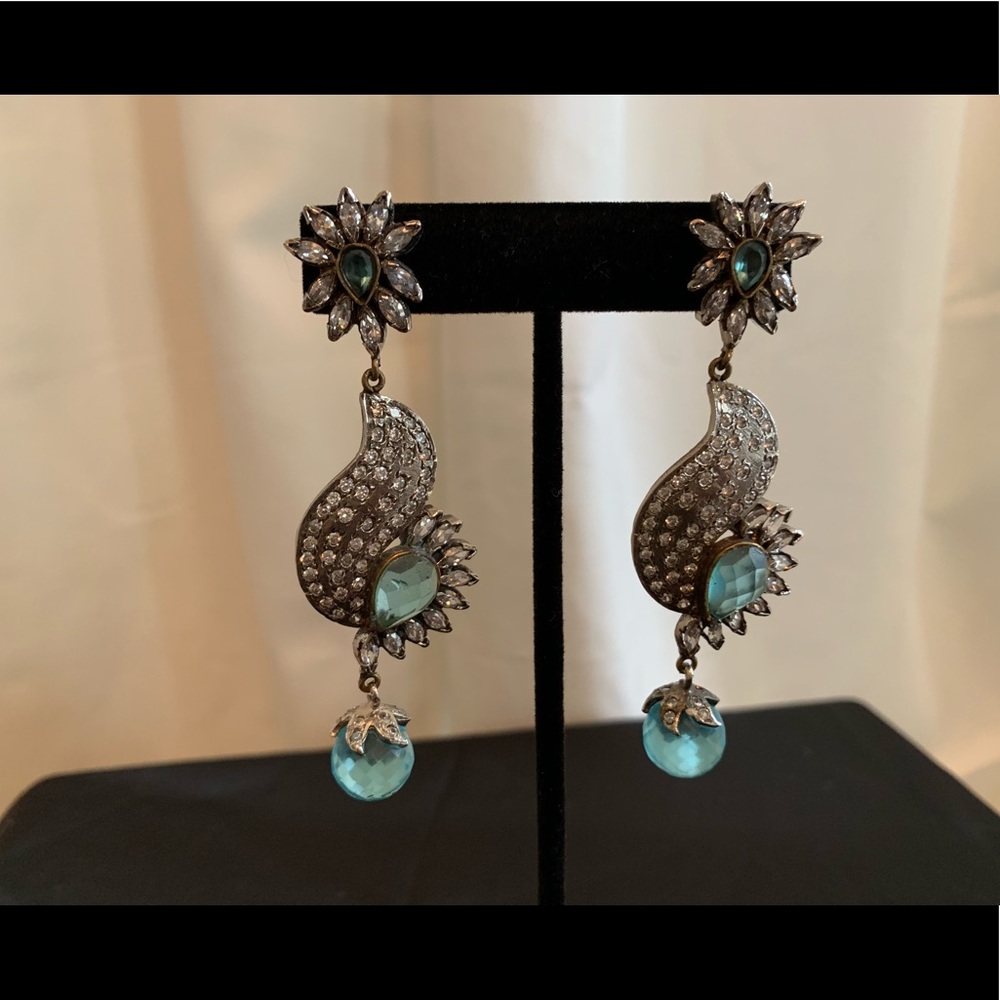 Grey/blue earrings